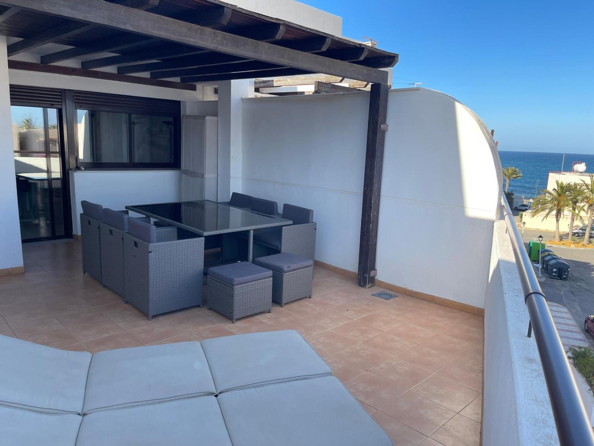 Atico Con Terraza Y Vistas En Apartament
